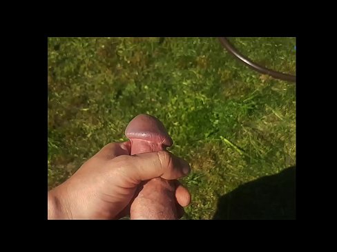 ❤️ ګرم hottie خپل ګلابي بلی fucked او د اوړي په باغ کې د squirt سره cums ترلاسه کوي ❌  ❌